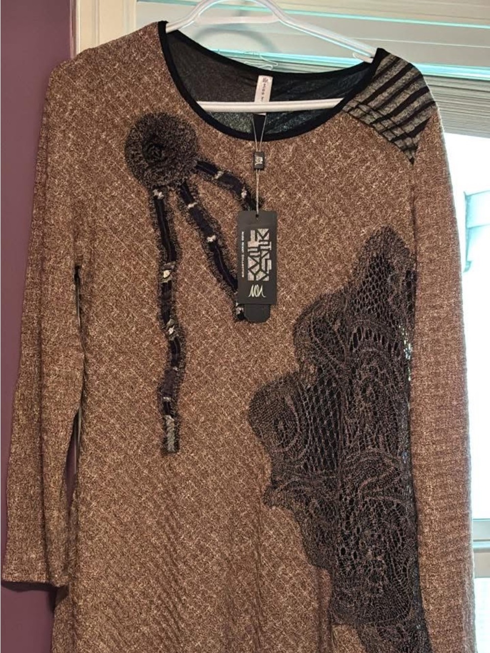 Brown Knit Embellished Long Sleeve Tunic with Lace Applique